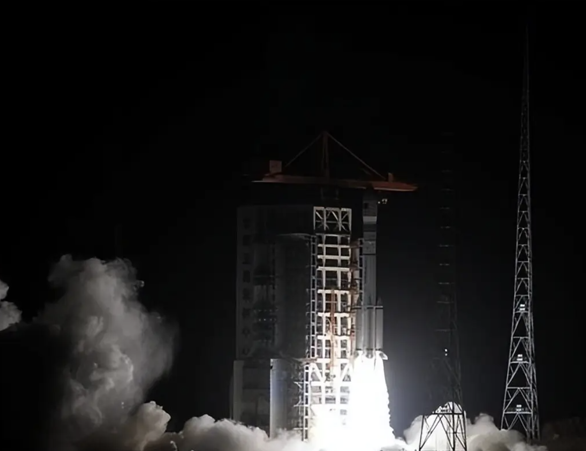马斯克：星链轨道要被我占满了！中国：没事，在海南开始下饺子