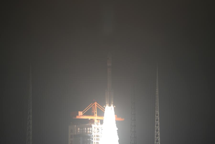 长征系列火箭48小时内两连发，卫星互联网组网双轨并进